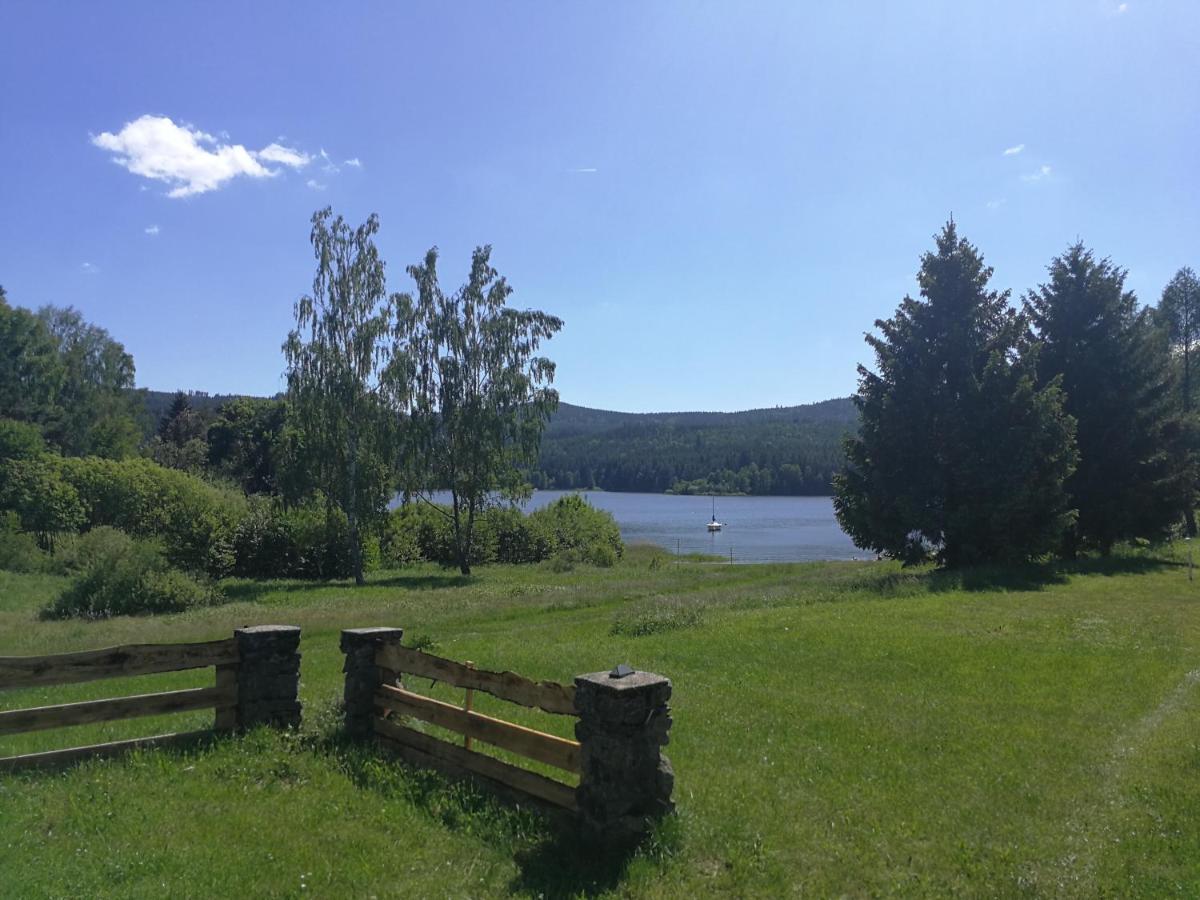 Hotel Penzion Tomy Na Pláži Frymburk Esterno foto