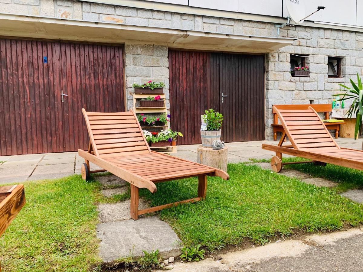 Hotel Penzion Tomy Na Pláži Frymburk Esterno foto